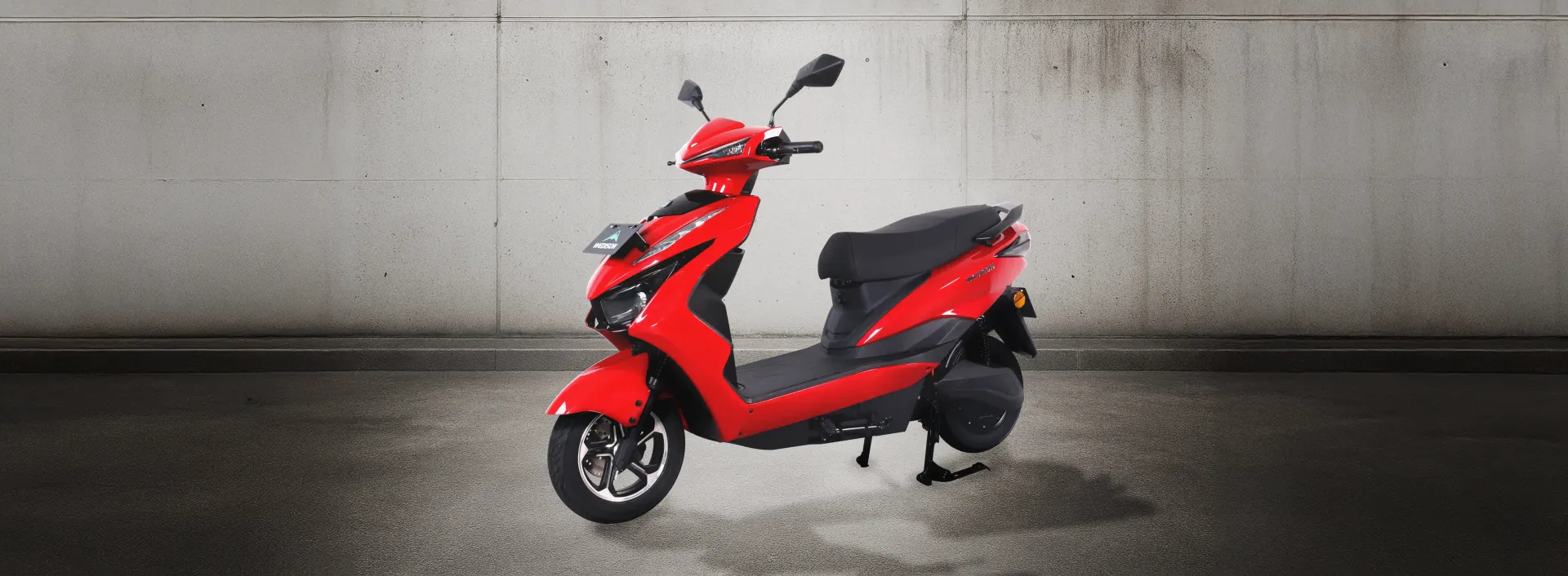 Bees Merah
